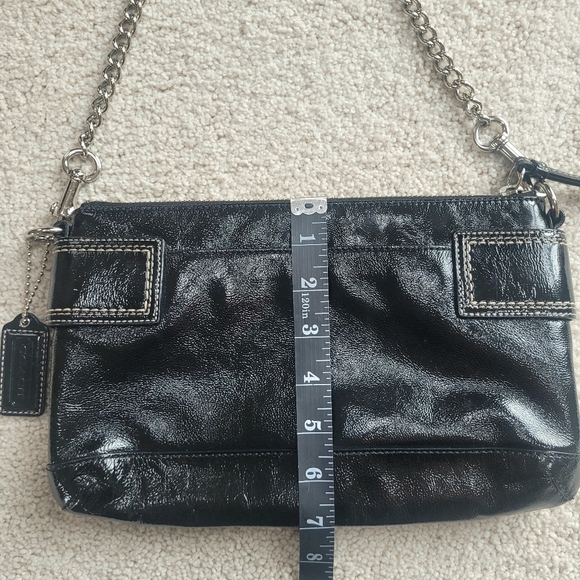 Coach Soho Chain Buckle Patent Black Leather Clutch Handbag - Picture 9 of 13